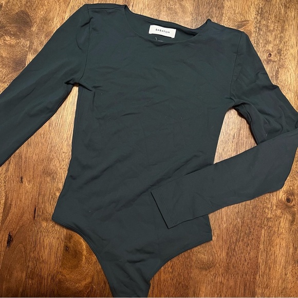 Aritzia Babaton Contour Crew Bodysuit Dark Green XS Long Sleeve Scoopneck - Picture 2 of 11